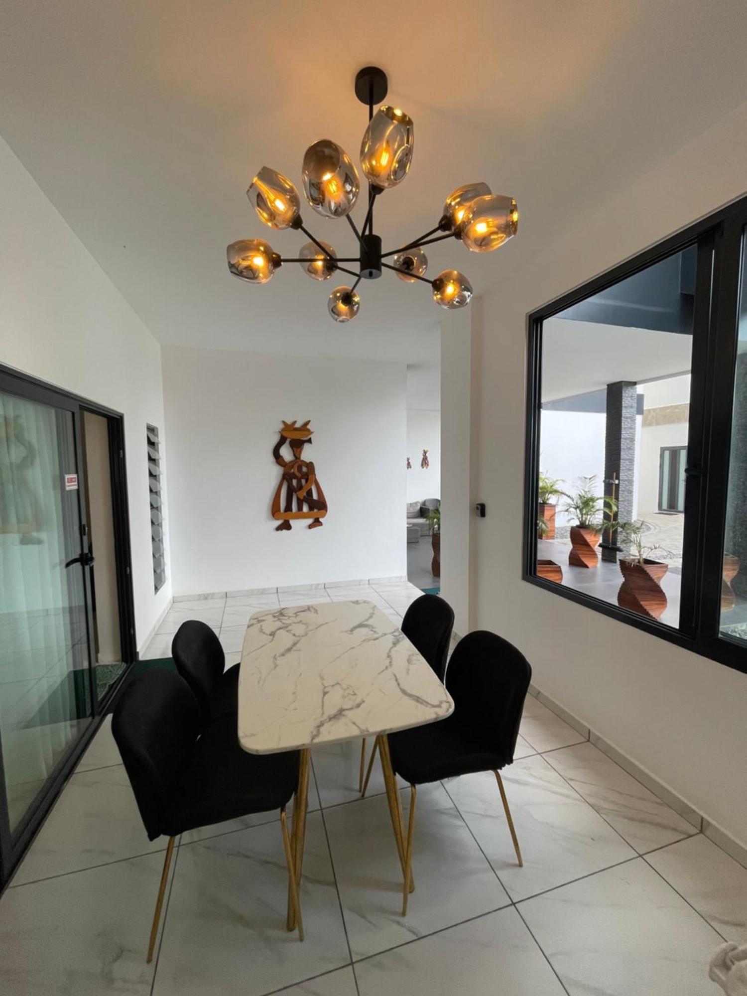 Boa Vista Appartementen ปารามารีโบ ภายนอก รูปภาพ
